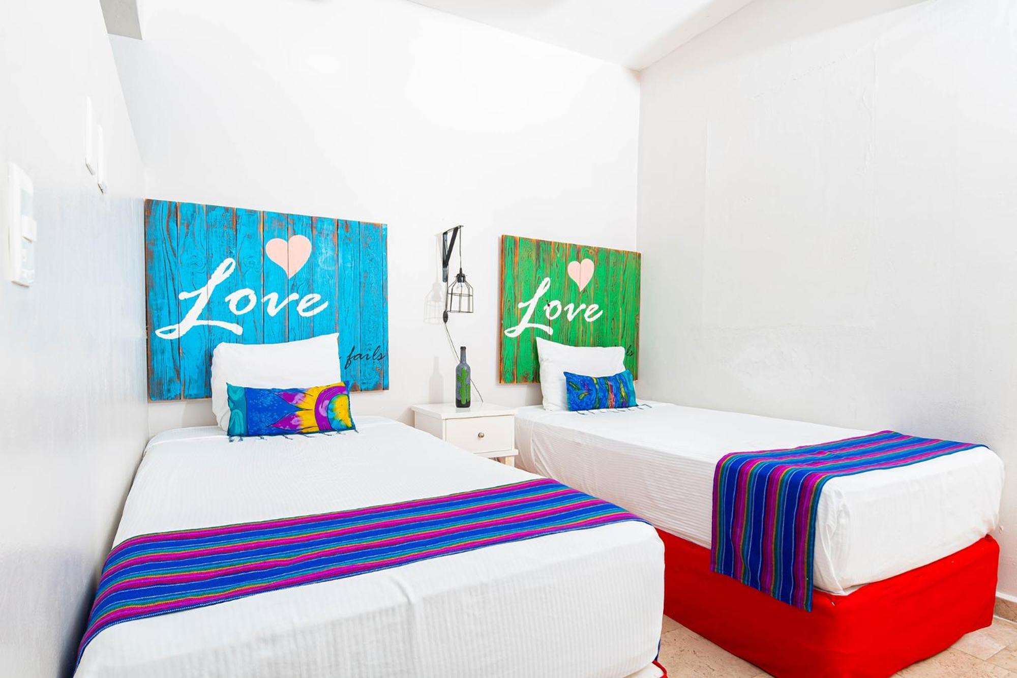 Chingon Anarchy Hotel & Roof Playa del Carmen Exterior foto